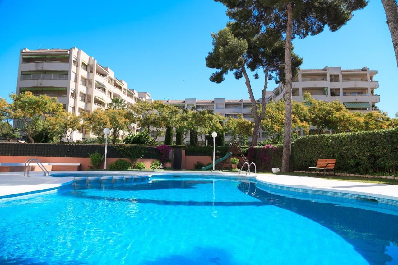 Uhc Buigas Luz Apartments Salou Buitenkant foto