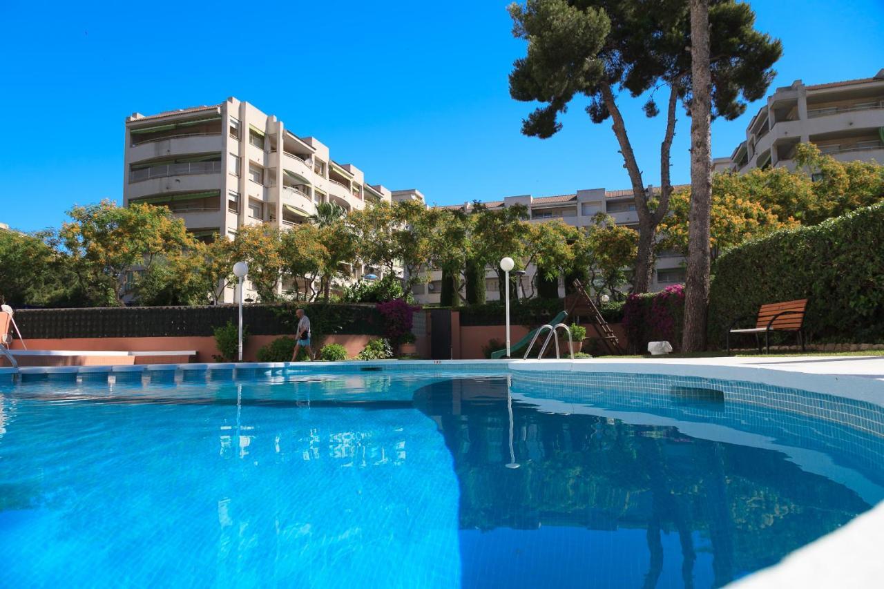 Uhc Buigas Luz Apartments Salou Buitenkant foto