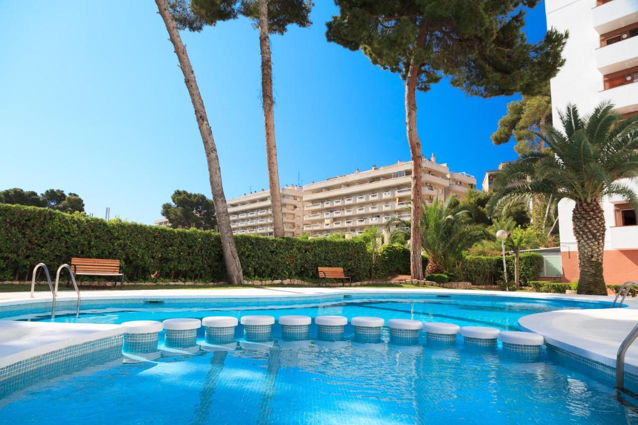 Uhc Buigas Luz Apartments Salou Buitenkant foto